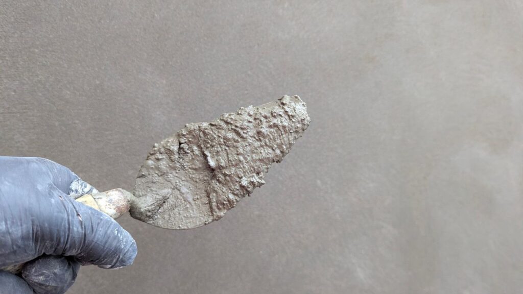 Betonpomp huren: wanneer is het nodig en wat levert het op?